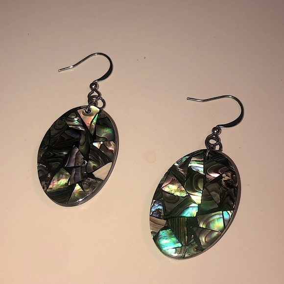 vtg Abalone Shell & Resin Oval Shaped Earrings 2” - Picture 2 of 5